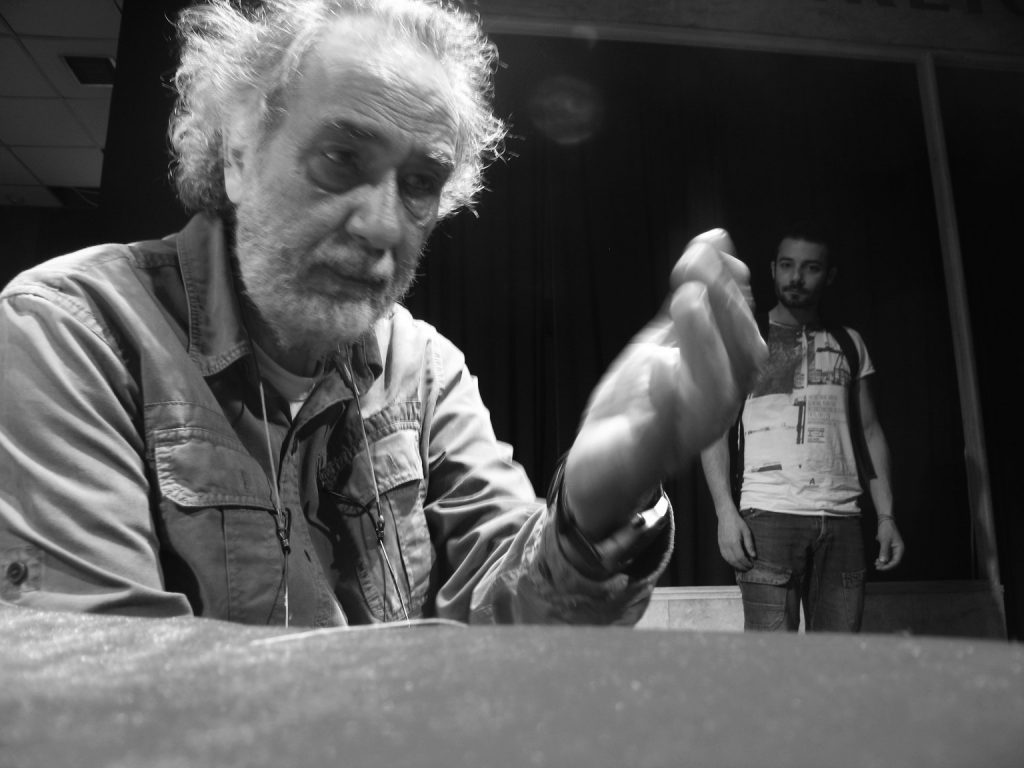 «Αυτός και το παντελόνι του» του Ιάκωβου Καμπανέλλη στο Underground για 12 μόνο παραστάσεις