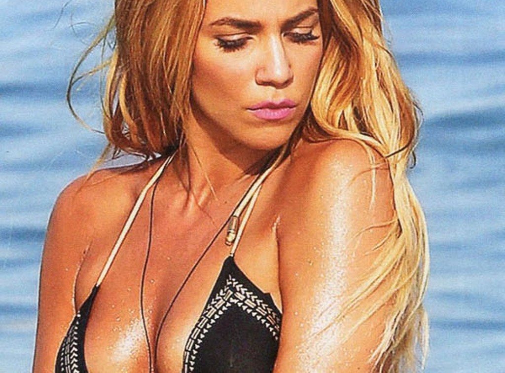 Κατερίνα Στικούδη: Ποζάρει στον φακό με μαγιό και βλέμμα πολλά υποσχόμενο (ΦΩΤΟ)