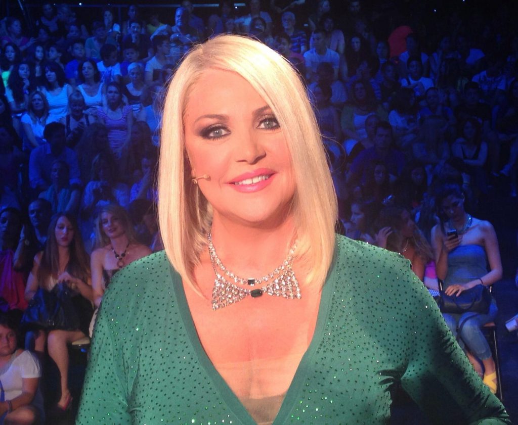 Ρούλα Κορομηλά: Η φωτογραφία και το ολο νόημα μήνυμά της! (ΦΩΤΟ)