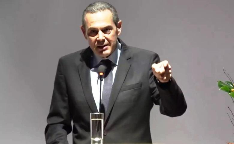 Με τον εγκέφαλο της κρητικής μαφίας μιλούσε ο Πάνος Καμμένος