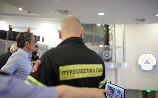Αντιπυρικός σχεδιασμός – Έρχονται πυροσβέστες από έξι χώρες – Περιπολίες μόνο από τον στρατό