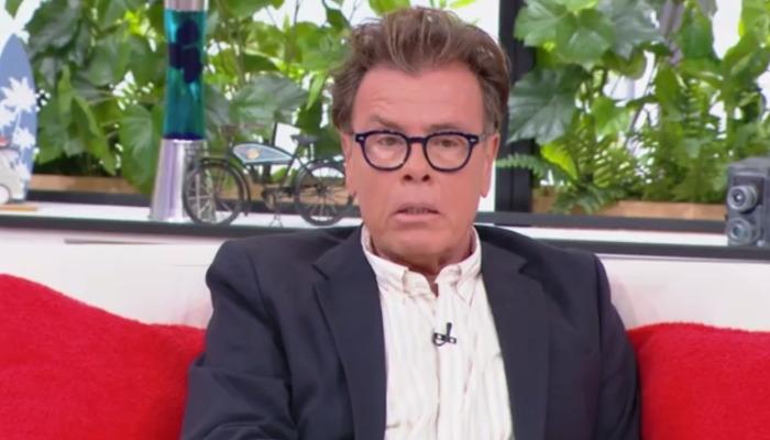 Ο Δημήτρης Παπανώτας από τον αέρα της εκπομπής Happy Day θέλησε να σχολιάσει τις δηλώσεις του Κωνσταντίνου Πλεύρη.