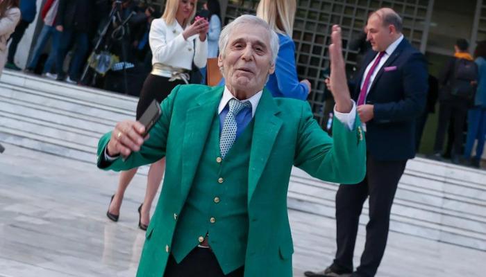 Ο Δημοσθένης Βέργης για τον Στέφανο Κασσελάκη: “Δεν θα πήγαινα με έναν τέτοιο γκέι”