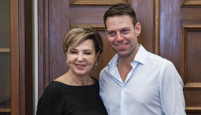 Γάμος Στέφανου Κασσελάκη - Τάιλερ Μάκμπεθ - Όλγα Γεροβασίλη: “Μας το ανακοίνωσε στην αρχή της τοποθέτησής του”