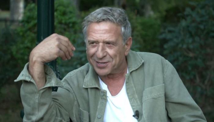 Ο Κώστας Κόκλας παραχώρησε συνέντευξη στην εκπομπή Πάμε Δανάη. Ο ηθοποιός μίλησε για την τηλεόραση, τον γιο του και τη σχέση του με τις πρώην συζύγους του.