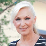 Σόφη Ζαννίνου: «Τον Μάιο θα γίνω 75 ετών και δεν έχω βιώσει ηλικιακό ρατσισμό»