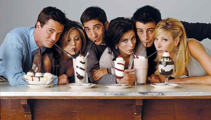 Την πρώτη του κοινή δήλωσε έκαναν οι συμπρωταγωνιστές του Matthew Perry από τη σειρά “Τα Φιλαράκια”. Οι Jennifer Aniston, Courteney Cox, Lisa Kudrow, Matt LeBlanc και David Schwimmer μίλησαν για την απώλεια του Matthew Perry, του αγαπημένου τους φίλου και πρώην συμπρωταγωνιστή σε ηλικία 54 ετών.