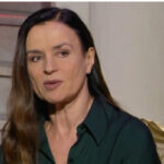 Καρυοφυλλιά Καραμπέτη: Ο βασικός λόγος του να μην κάνω οικογένεια ήταν κυρίως υπαρξιακός