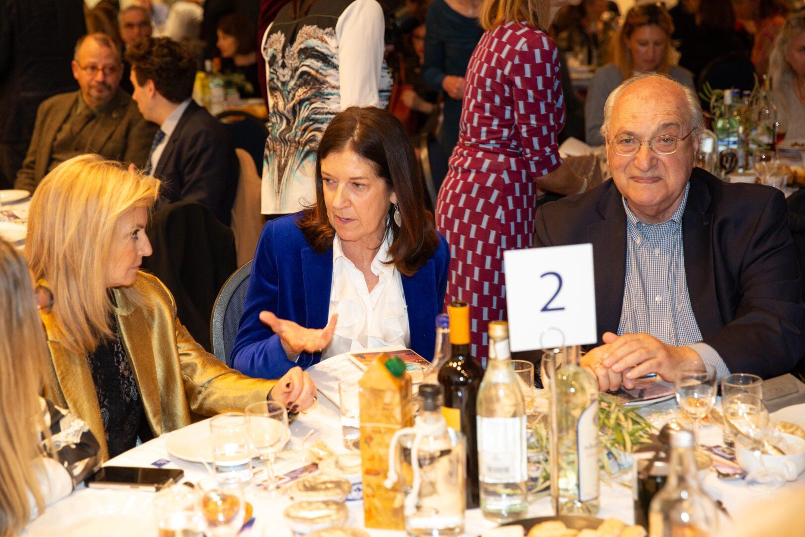 Βασιλεία Ζερβού-Victoria Hislop-Μιχάλης Μόσχος