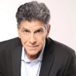 Γιάννης Μπέζος: Επιθυμώ να ζω έτσι όπως θέλω εγώ