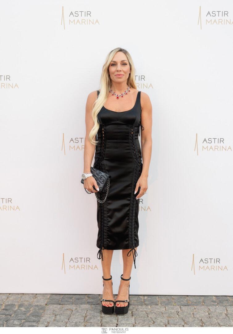 ΡΟΗ ΑΠΟΣΤΟΛΟΠΟΥΛΟΥ