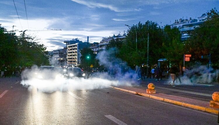 Επεισόδια Ρωμανός Ευελπίδων