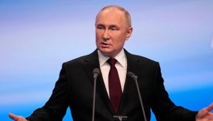 Ο Πούτιν έτοιμος να συζητήσει με Τραμπ για ανακωχή στην Ουκρανία