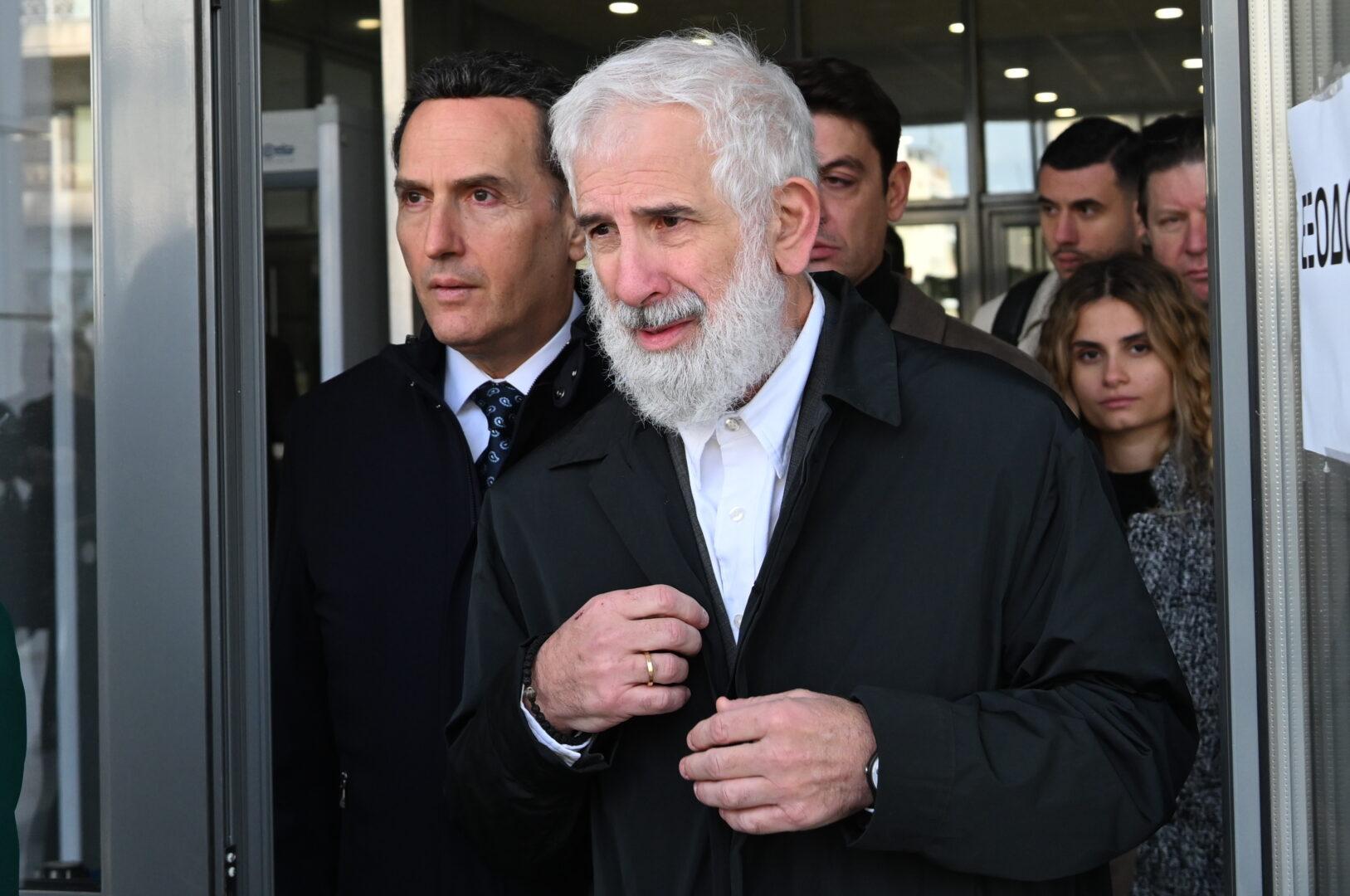 Πέτρος Φιλιππίδης