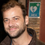 Ορέστης Τζιόβας: “Φοβάμαι τις κατσαρίδες και τα έντομα, αλλά όχι τα ποντίκια και τα φίδια”