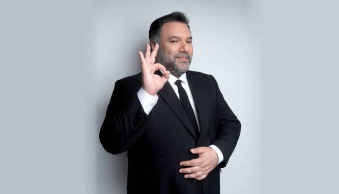 Γρηγόρης Αρναούτογλου: ‘Αν ήμουν γκέι θα ήμουν δυστυχισμένος από τον φόβο του πατέρα μου”