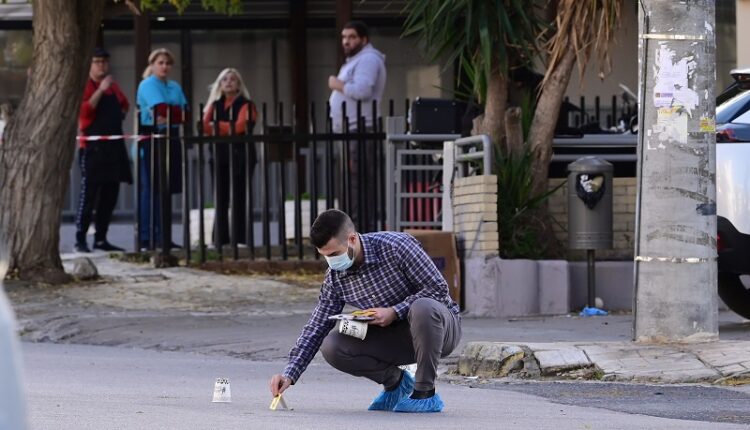 Μακελειό στη Γλυφάδα Έρευνες