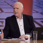 Γιώργος Παπαδάκης: Σάλος με διαφήμιση που τον δείχνει να… κερνάει καφέ από τον Παράδεισο!