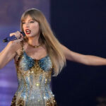 Τέιλορ Σουίφτ: Έδωσε μπόνους $197 εκατ. στους συνεργάτες της