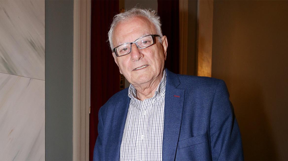 Κώστας Χαρδαβέλλας