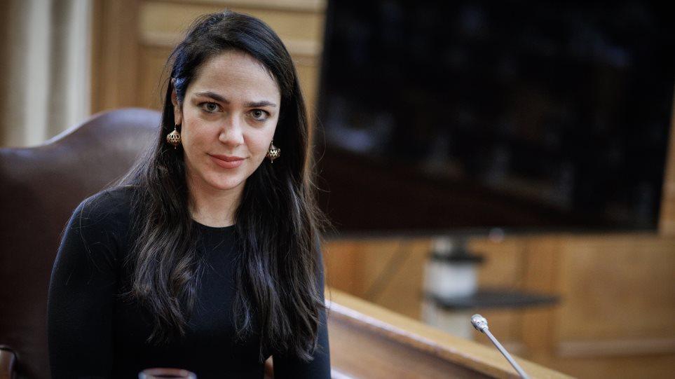 Δόμνα Μιχαηλίδου: Έχω αγωνία να βγει υγιές