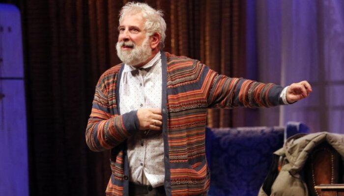 Πέτρος Φιλιππίδης: “Πόσο πια να ξεφτιλιστώ;”