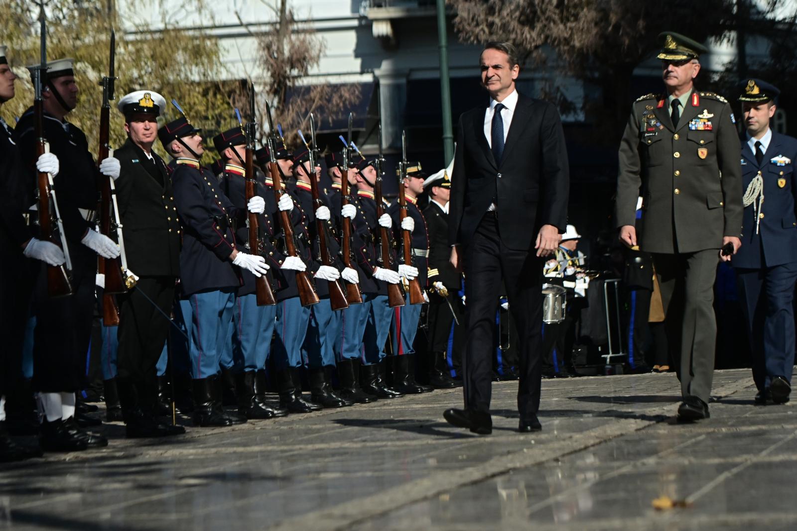 Κώστας Σημίτης: Το τελευταίο «αντίο» στον πρώην πρωθυπουργό 