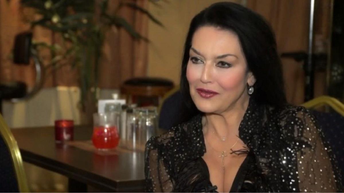 Ελένη Φιλίνη: Σε ερωτική σκηνή με τον Παύλο Ευαγγελόπουλο διαλύθηκε το κρεβάτι