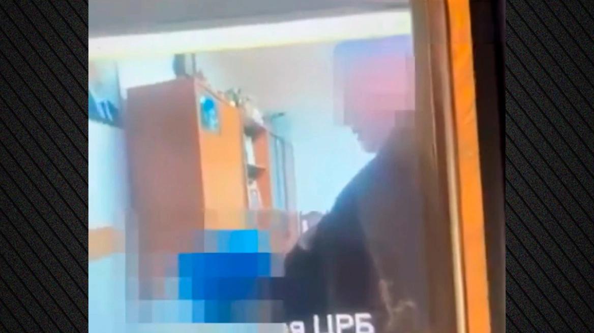 LIVE: Ο άτακτος γιατρός και η νοσοκόμα