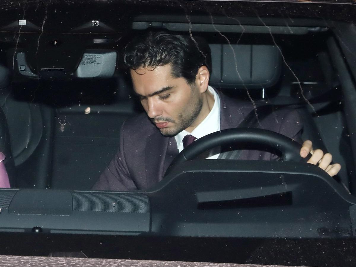 Χρήστος Μάστορας: Με κουκούλα και μαύρη μάσκα στα δικαστήρια