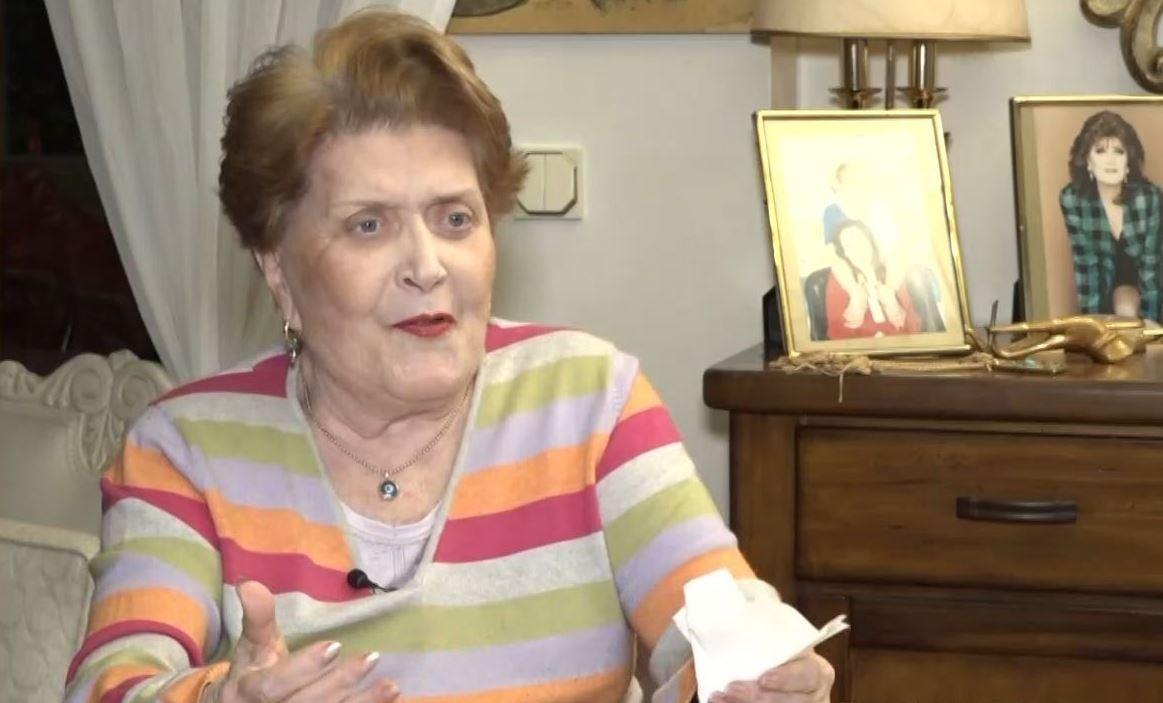 Βάσια Τριφύλλη