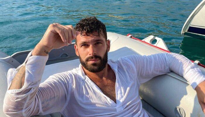 Στάθης Σχίζας σε ρεπόρτερ: “Θα σου απαντούσα από που περνάει ο έρωτας αλλά μετά τις 12”