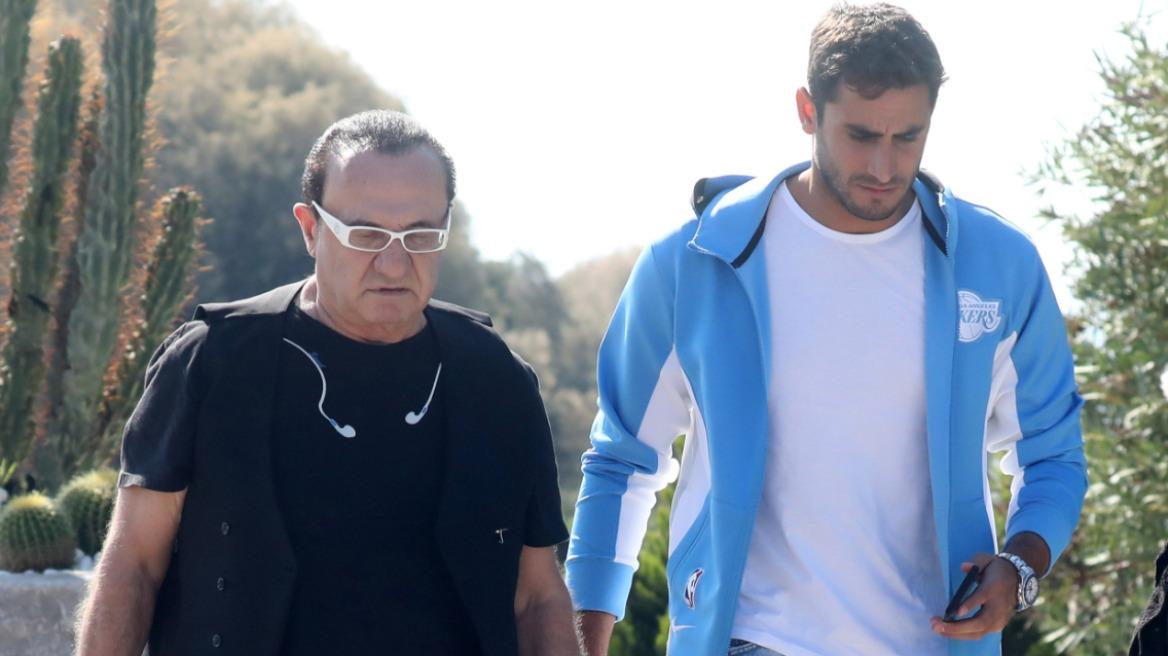 Λευτέρης Πανταζής: Βγήκε για φαγητό με τον πρώην γαμπρό του, Μάριο Καπότση