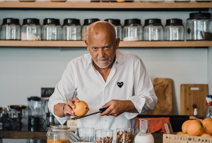 Στέλιος Παρλιάρος