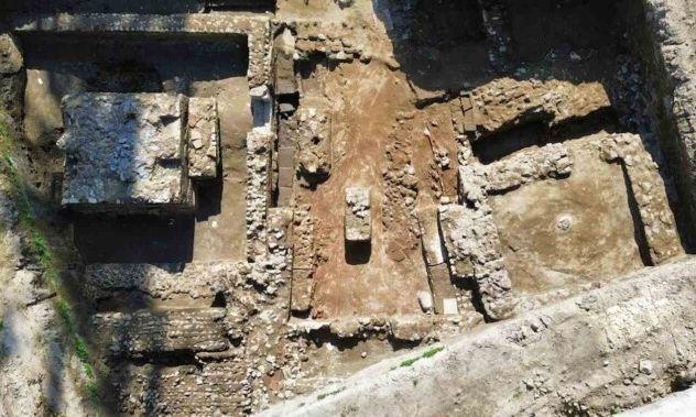 Ο τάφος του μονομάχου