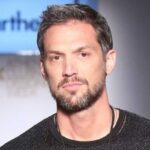 Σοκάρει ο Αλέξανδρος Παρθένης: «Έκανα βουτιά από ψηλό βράχο και χρειάστηκε σοβαρό χειρουργείο»