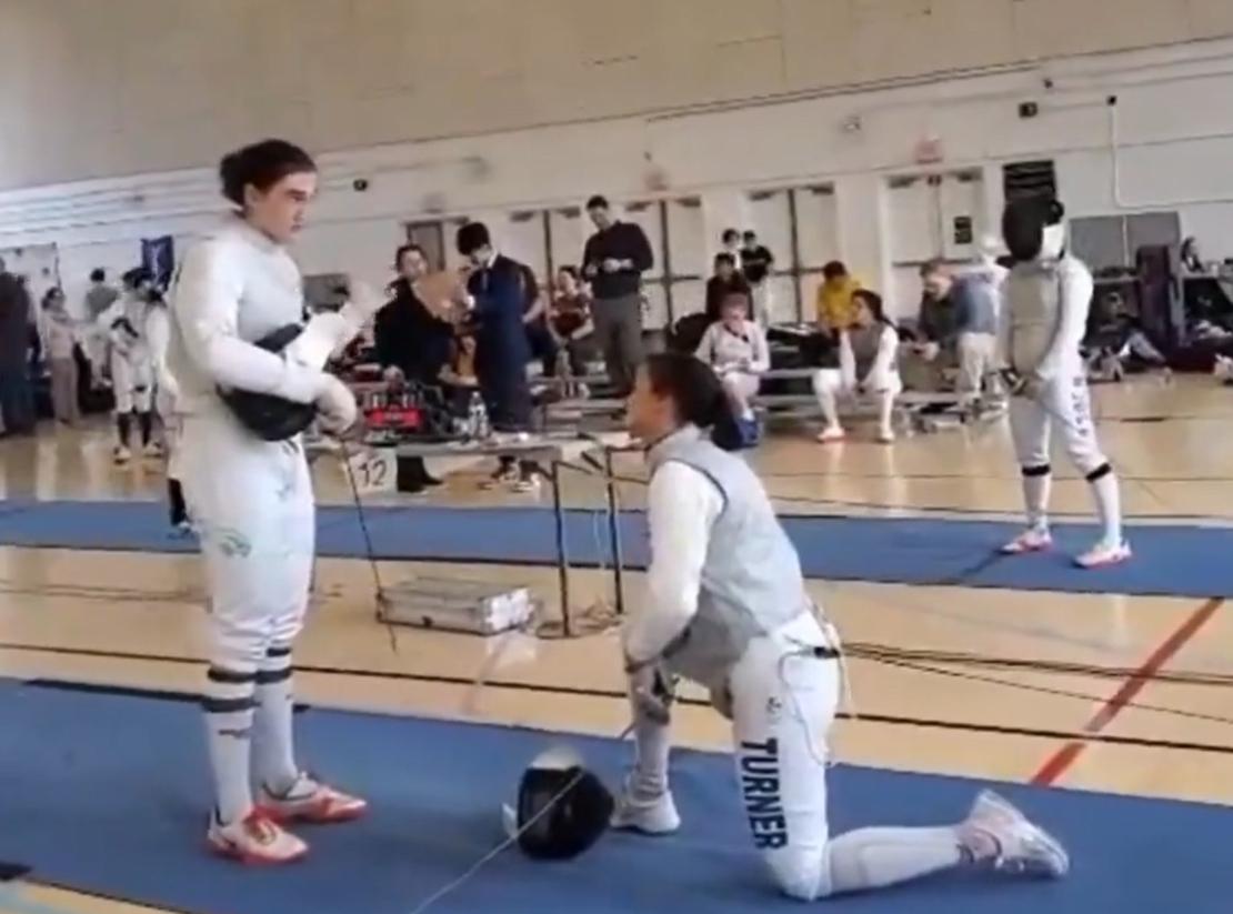 Ξιφομάχος αποκλείστηκε γιατί αρνήθηκε να αγωνιστεί με τρανς αντίπαλο