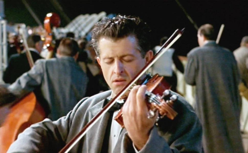 Το βιολί του «Τιτανικού» βγαίνει σε δημοπρασία