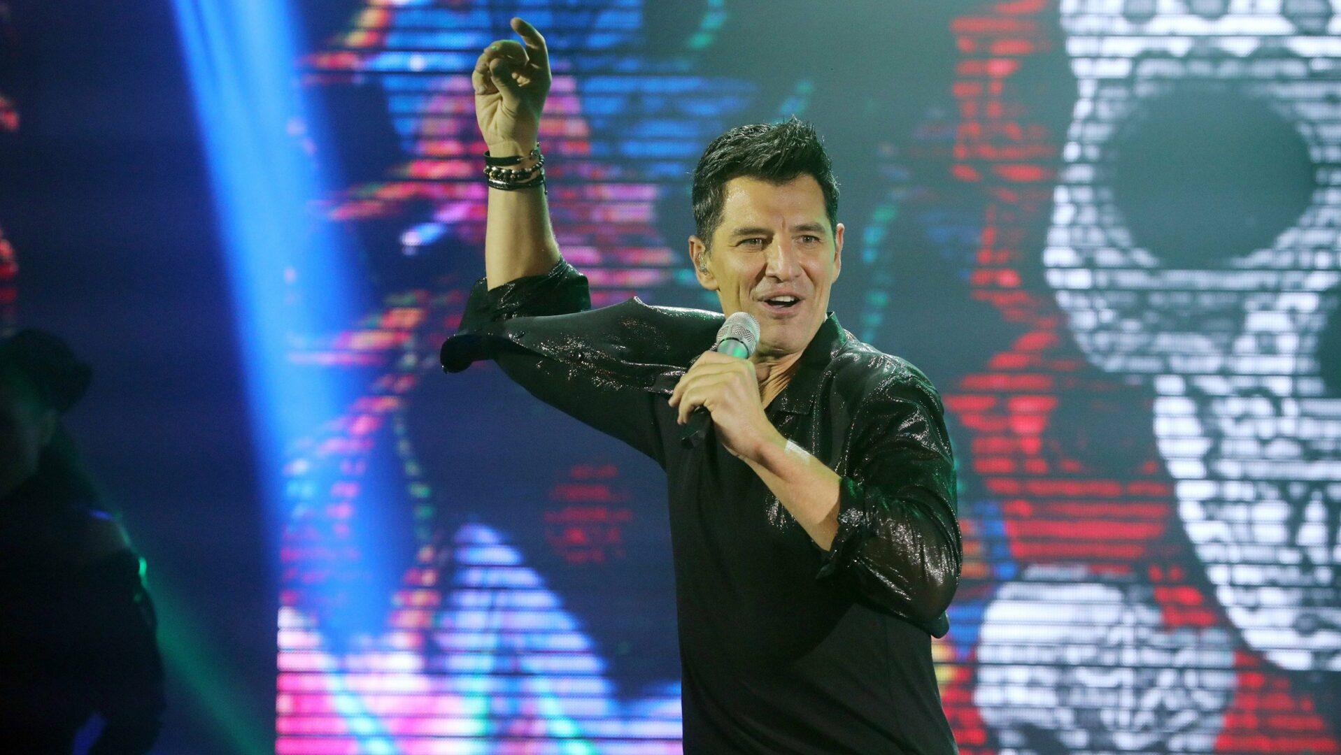 Σάκης Ρουβάς