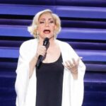 Έτοιμη η βιογραφία της Μαρινέλλα: «Ταλαιπωρήθηκε, πάλεψε για τη ζωή»