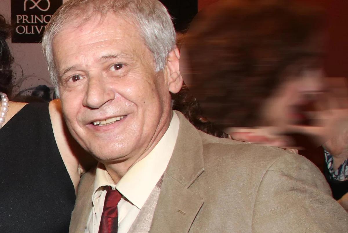 Σπύρος Ιωάννου: Για να ανοίξει η πόρτα της τηλεόρασης πρέπει να φιλήσεις κατουρημένες ποδιές