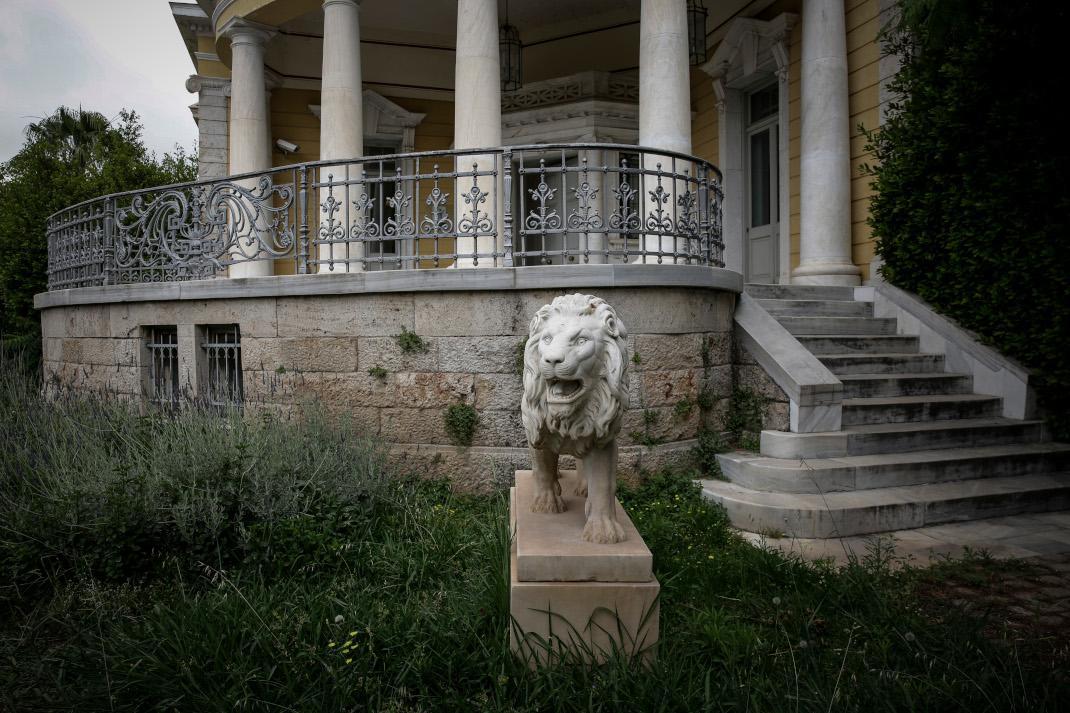Εφιάλτες από το χθες: Τα 5 πιο στοιχειωμένα κτίρια της Ελλάδας που ανατριχιάζουν!