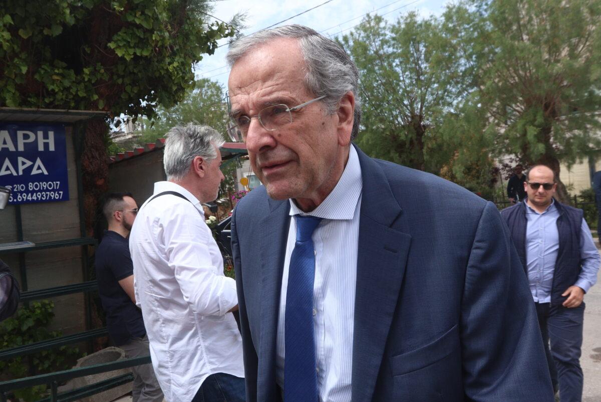 Πέτρος Μολυβιάτης