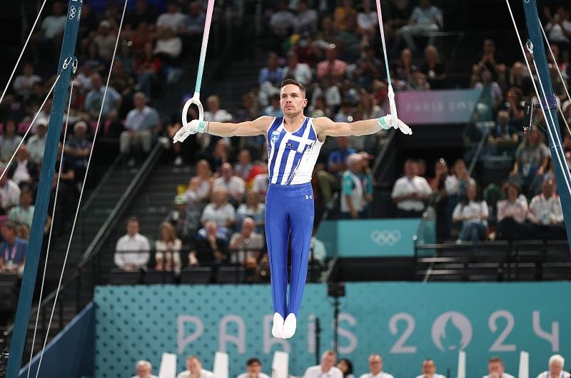 Λευτέρης Πετρούνιας