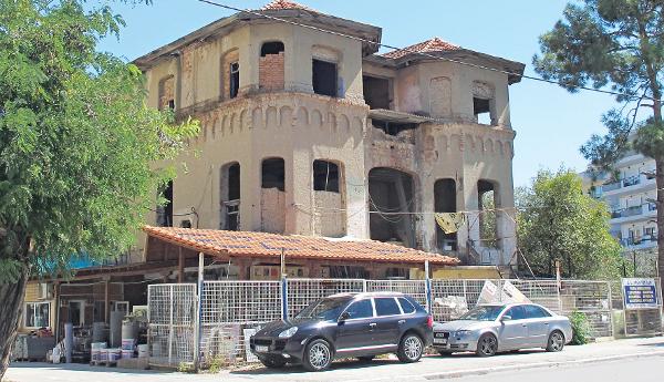 Εφιάλτες από το χθες: Τα 5 πιο στοιχειωμένα κτίρια της Ελλάδας που ανατριχιάζουν!