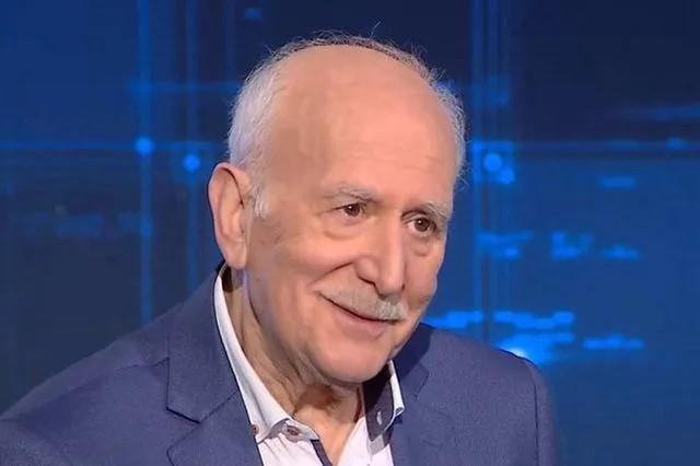 Γιώργος Παπαδάκης
