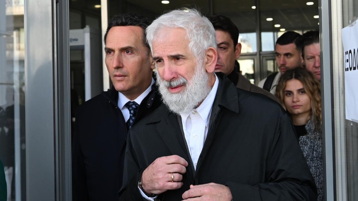 Πέτρος Φιλιππίδης: “Πώς θα μπορέσω να αποδείξω ότι όλα αυτά είναι φτιαχτά;”