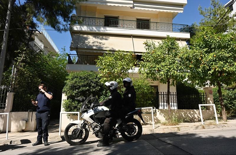 Χαϊδάρι, Μητροκτονία