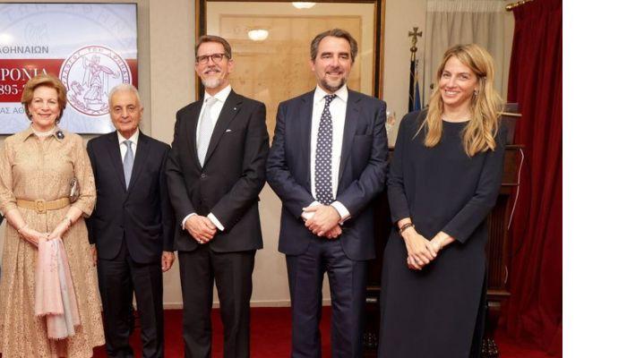 Χρυσή Βαρδινογιάννη: Στην Πλάκα με το σύζυγο της και την οικογένεια του