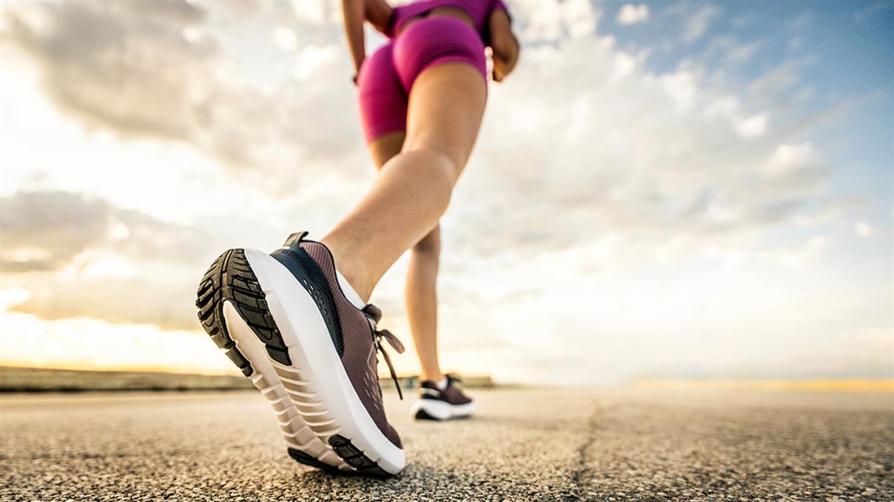 Το φάρμακο για τη μέση: Μόνο 100 λεπτά περπάτημα την ημέρα;